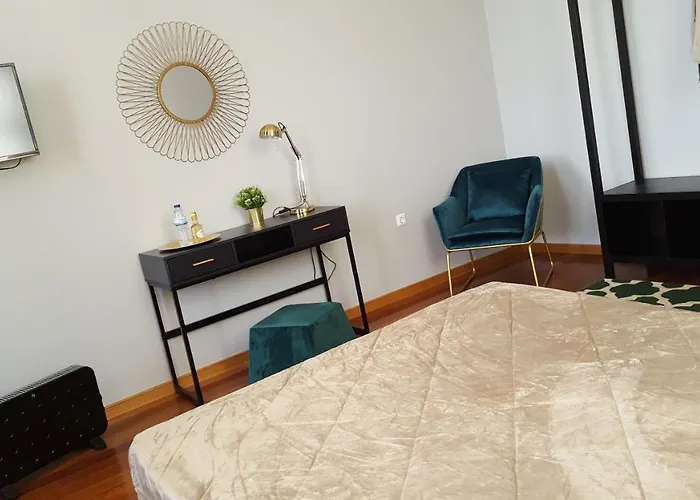 Cool Guesthouse